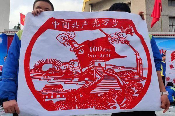 海滩宾馆逃生
